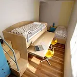 Apartment Stylish Retreat With Bbq And Modern Amenities Near Terme - Three Bedroom Dobova