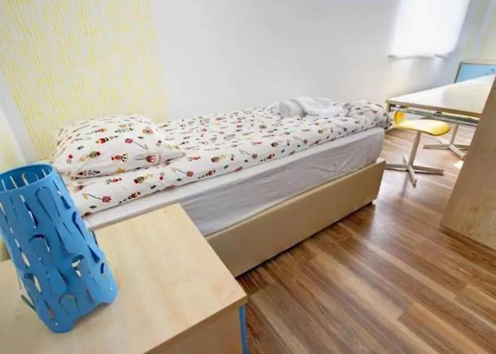 Stylish Retreat With Bbq And Modern Amenities Near Terme - Three Bedroom * Добова