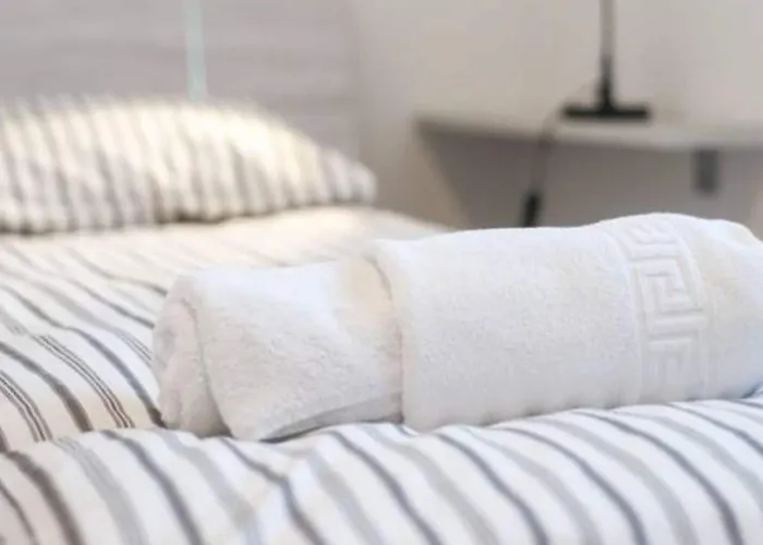 Stylish Retreat With Bbq And Modern Amenities Near Terme - Three Bedroom Апартаменты *